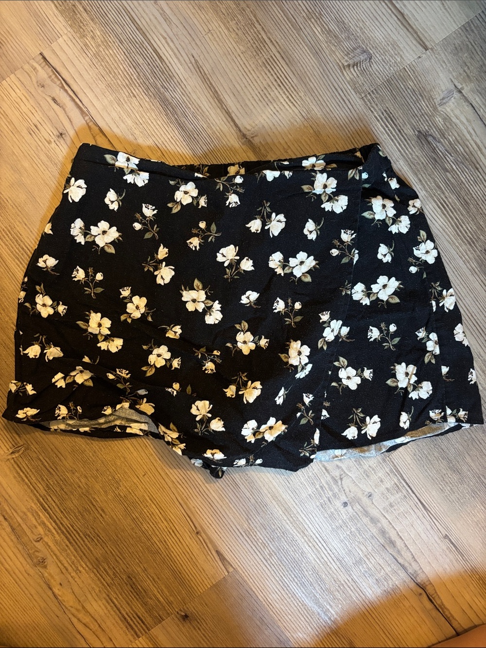 Black Floral Skort